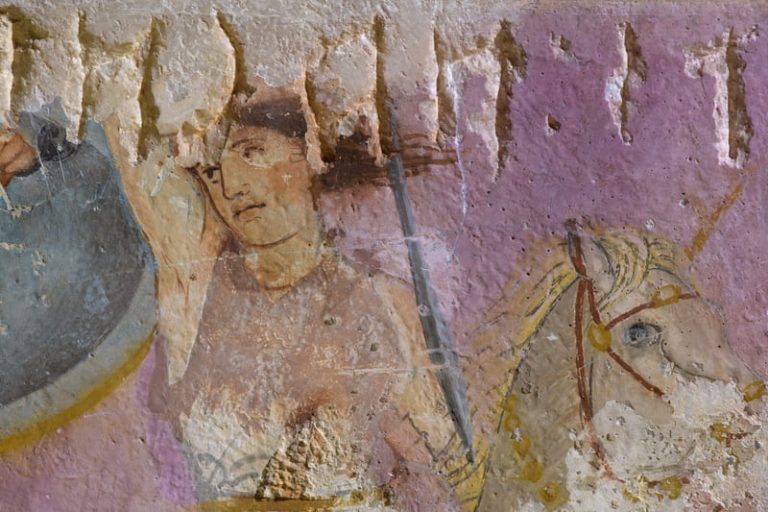 SHU_Dettaglio_del_sarcofago_etrusco_delle Amazzoni