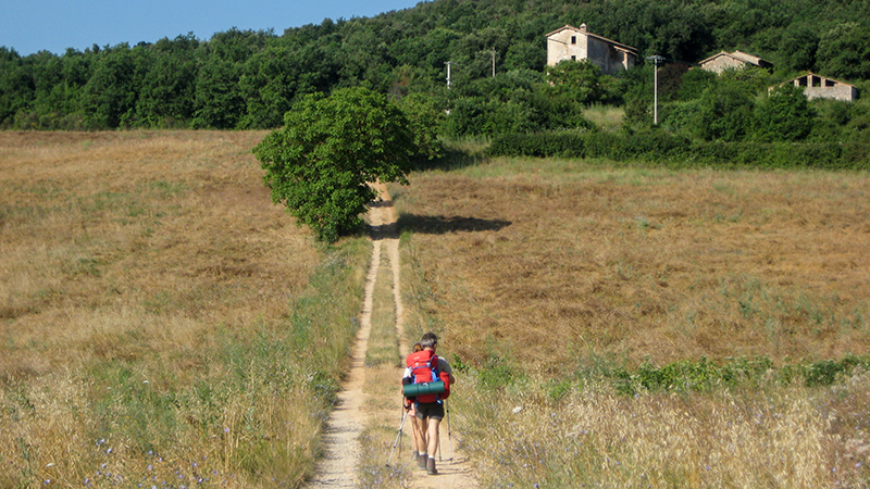 dossier “Italia, Paese di Cammini” 2025